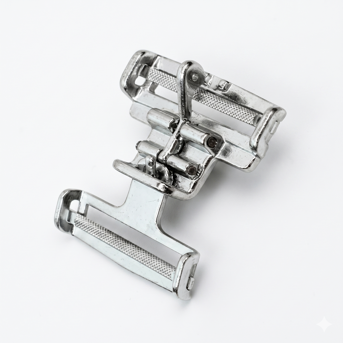 Forged Center Latch Set